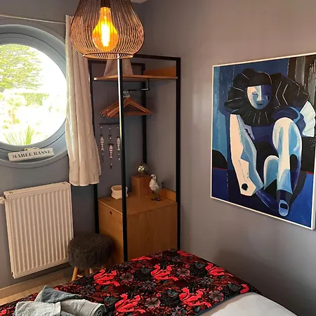 La Maison Bateau Au Bord De فيلة Guissény