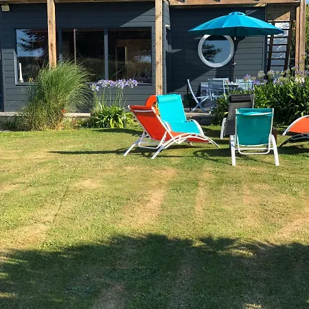 La Maison Bateau Au Bord De * Guissény